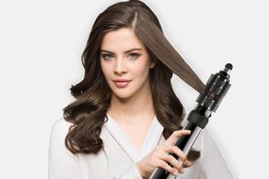 Фен-щетка: как пользоваться для красивой укладки волос