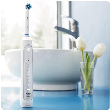 Зубная щетка Oral-B Genius 8000 White D 701.535.5XC