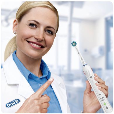 Зубная щетка Oral-B Smart 4 4100s Cross Action D601.524.3 CR