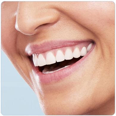Зубная щетка Oral-B Pro2 2000 Sensi Ultrathin D501.513.2 SU